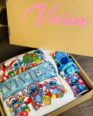 Naše vianočné darčeky, tričká či bodyčká prinesú radosť malým aj veľkým 🌟 Perfektné na rodinné fotky, ako darček alebo len...